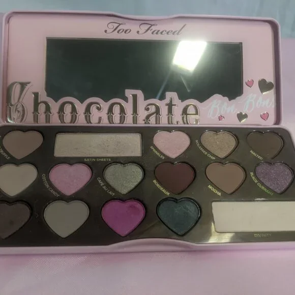 Too Faced Chocolate Bon Bons Eyeshadow Collection - Picture 4 of 16